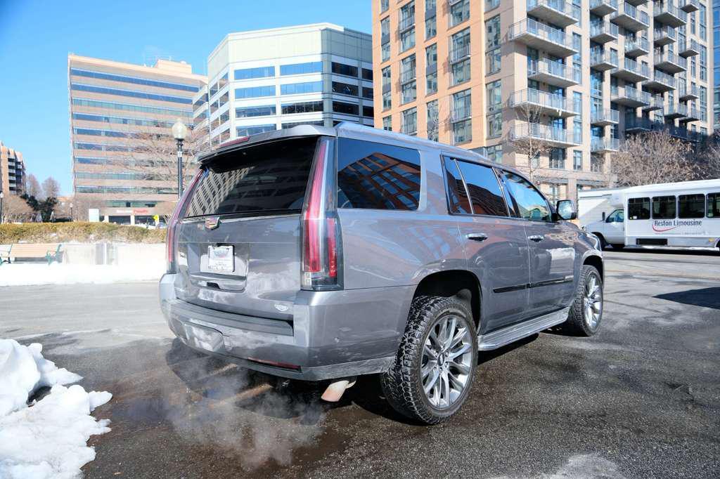 used 2020 Cadillac Escalade car, priced at $30,966