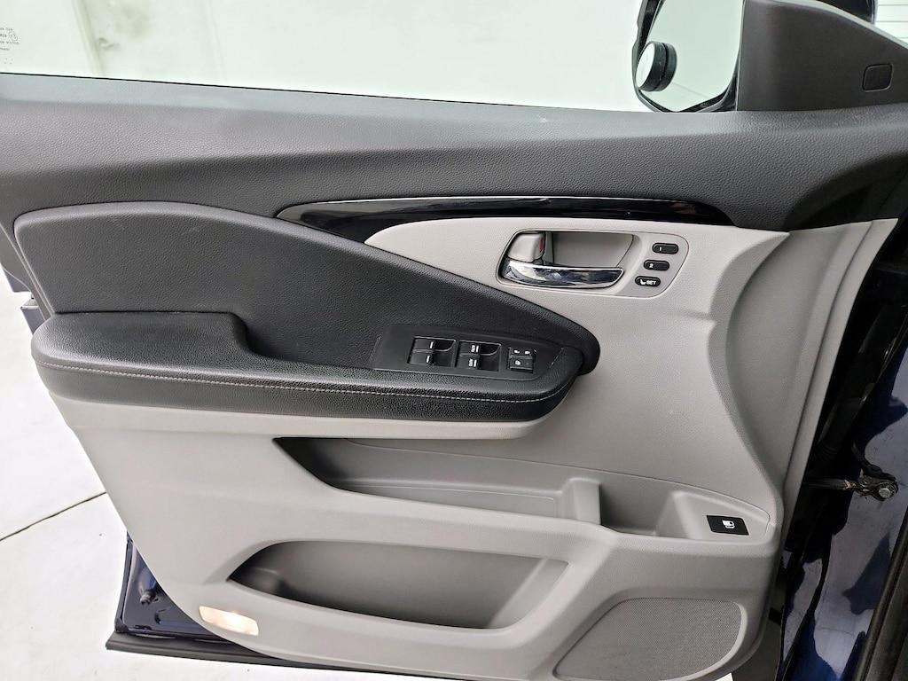 used 2019 Honda Ridgeline car, priced at $25,998