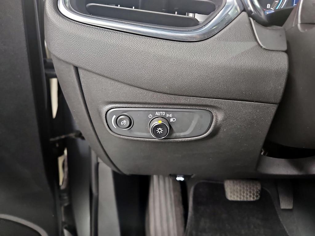 used 2023 Chevrolet Equinox car, priced at $18,998