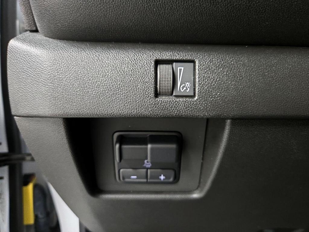 used 2023 Chevrolet Colorado car, priced at $24,998