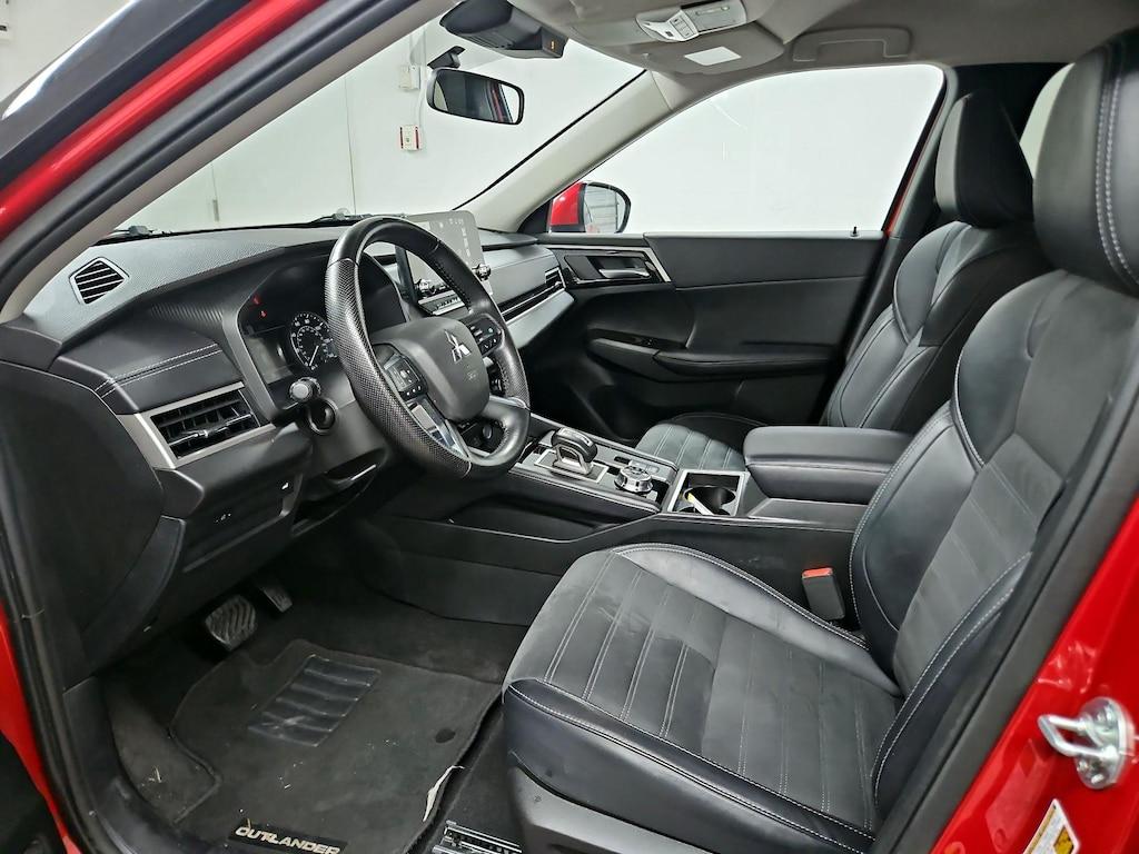 used 2024 Mitsubishi Outlander car, priced at $25,998