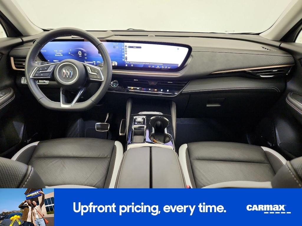 used 2025 Buick Envision car, priced at $28,998