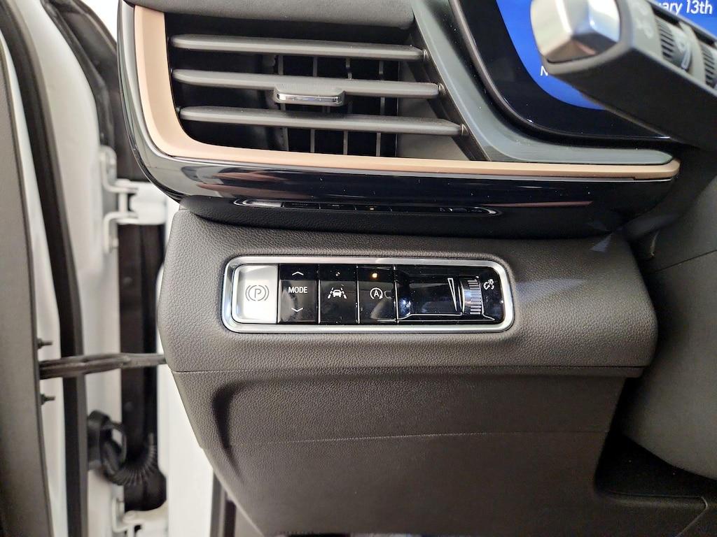 used 2025 Buick Envision car, priced at $28,998