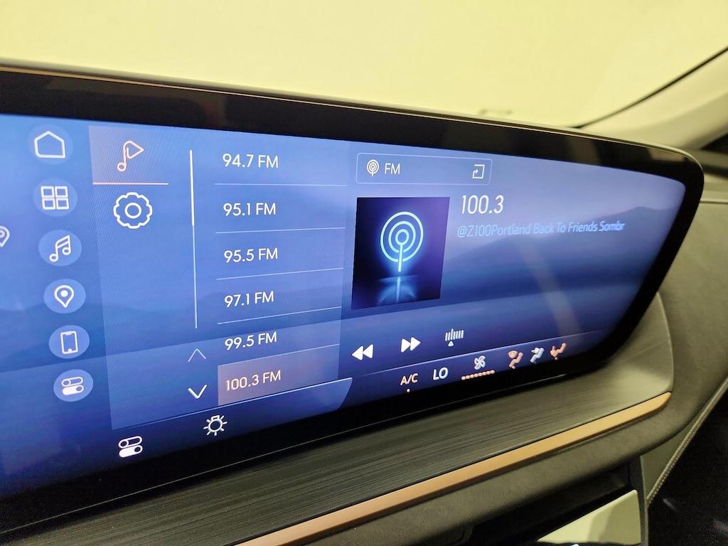 used 2025 Buick Envision car, priced at $28,998