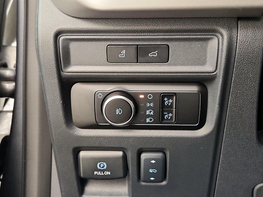 used 2024 Ford Expedition car, priced at $52,998