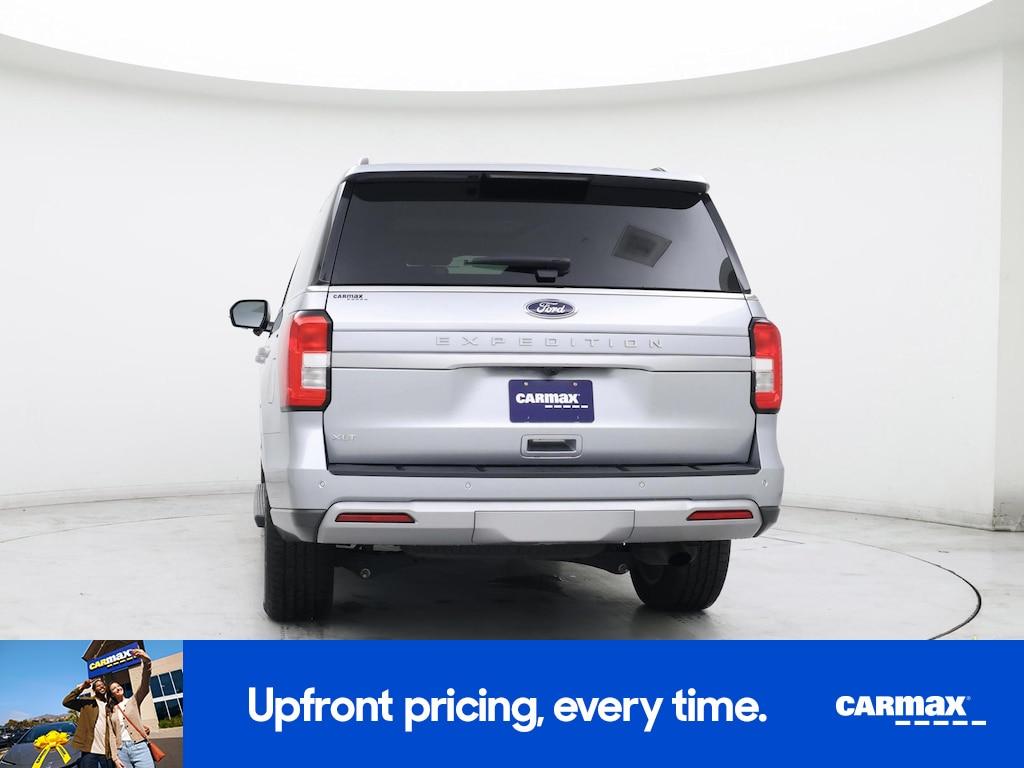 used 2024 Ford Expedition car, priced at $52,998