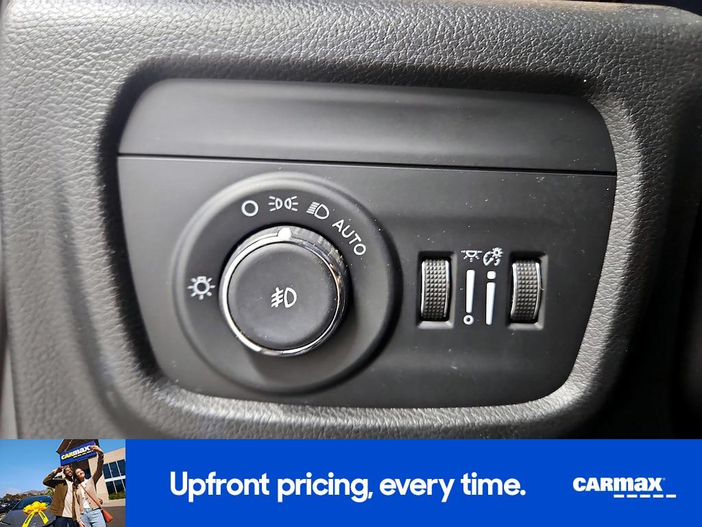 used 2024 Jeep Grand Cherokee L car, priced at $37,998