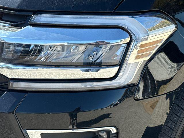 used 2024 Ford Expedition car, priced at $47,500