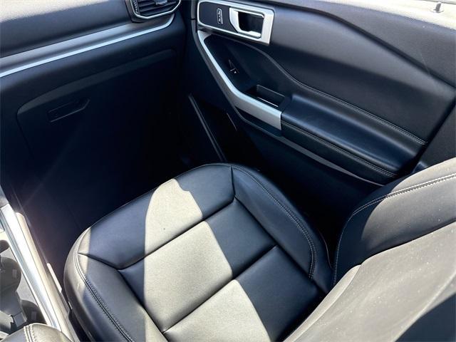used 2023 Ford Explorer car, priced at $26,900