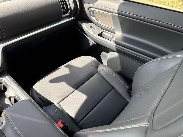 new 2026 Ford Expedition car, priced at $73,812