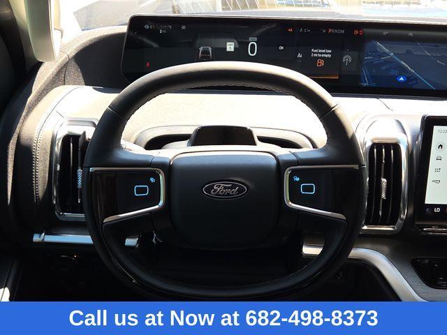 new 2025 Ford Expedition car, priced at $76,000