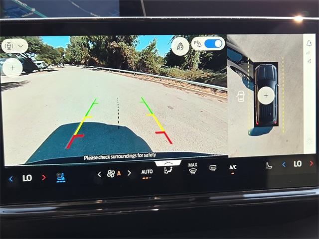 new 2025 Ford Expedition car, priced at $79,255