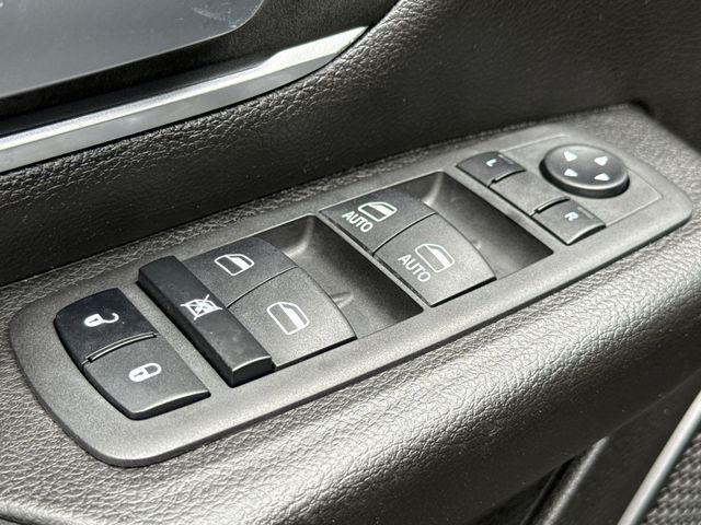 used 2023 Ram 1500 car, priced at $28,000