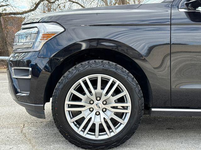used 2024 Ford Expedition car, priced at $49,000
