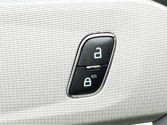 new 2026 Ford Explorer car, priced at $39,200