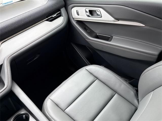 new 2026 Ford Explorer car, priced at $39,200