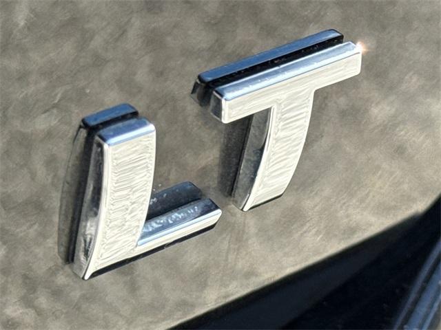 used 2020 Chevrolet Equinox car, priced at $15,800