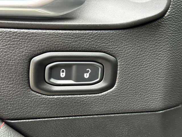 used 2022 Jeep Gladiator car, priced at $28,000