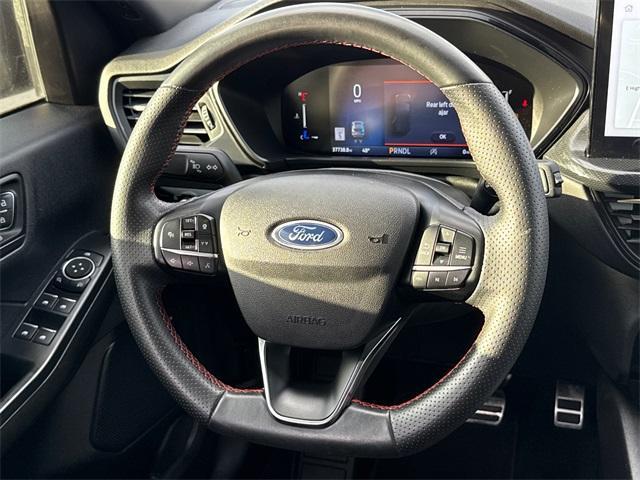 used 2023 Ford Escape car, priced at $19,000