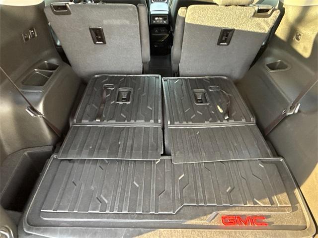used 2023 GMC Acadia car, priced at $26,900
