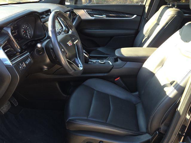 used 2023 Cadillac XT6 car, priced at $32,500