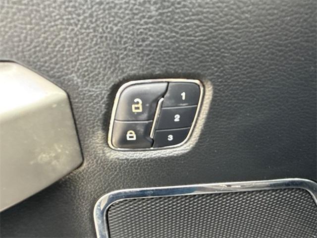 used 2015 Ford F-150 car, priced at $21,000