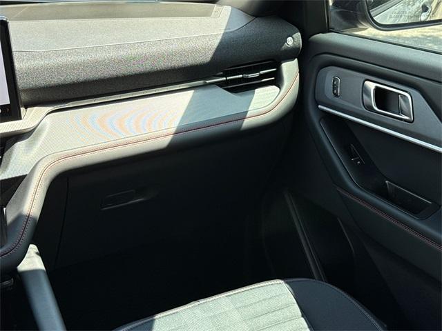 new 2025 Ford Explorer car, priced at $40,460