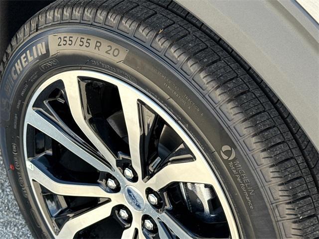 new 2025 Ford Explorer car, priced at $40,460