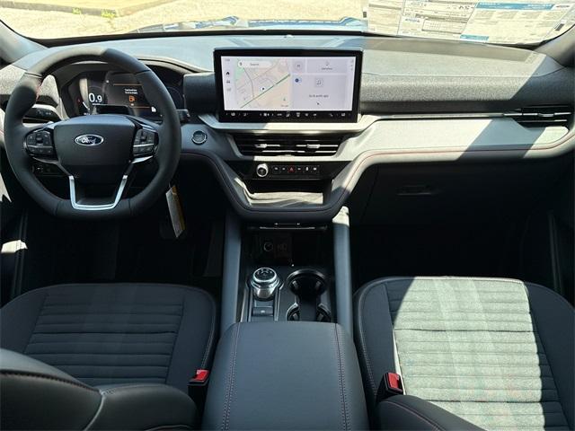 new 2025 Ford Explorer car, priced at $40,460