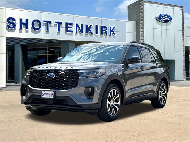 new 2025 Ford Explorer car, priced at $40,460