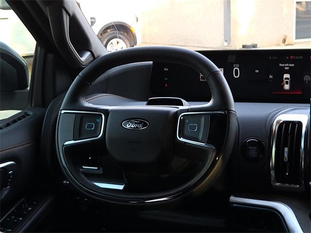 new 2025 Ford Expedition car, priced at $84,540