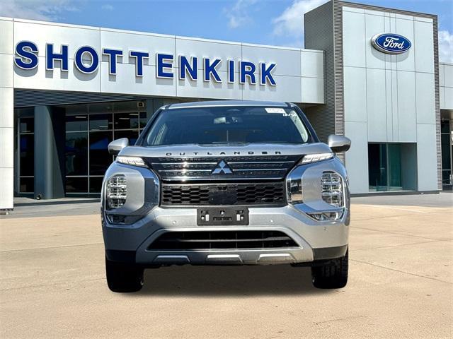 used 2024 Mitsubishi Outlander car, priced at $24,500