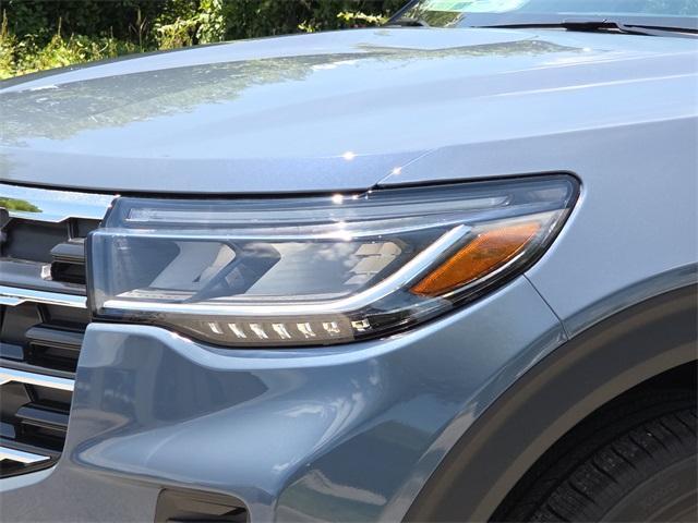 new 2025 Ford Explorer car, priced at $30,500