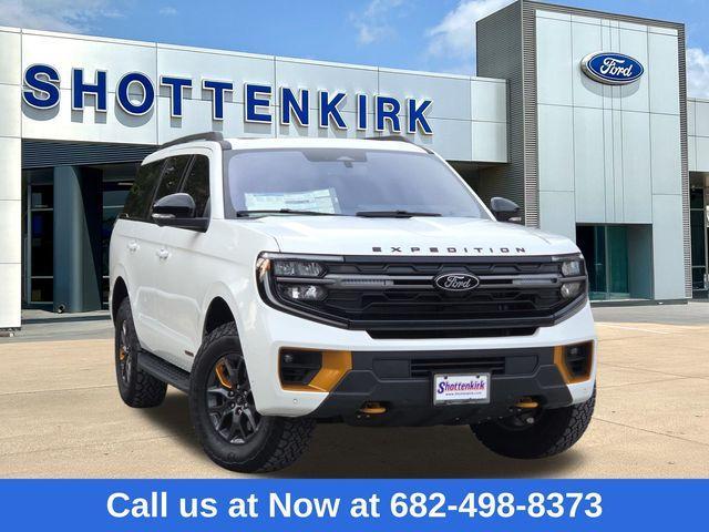 new 2025 Ford Expedition car, priced at $82,000
