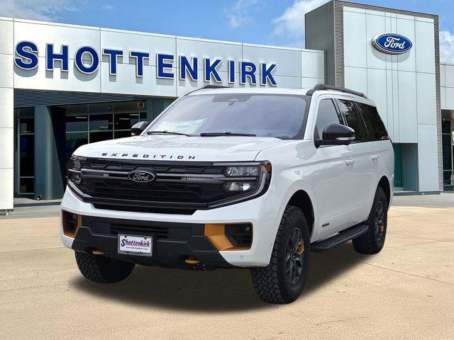 new 2025 Ford Expedition car, priced at $82,000