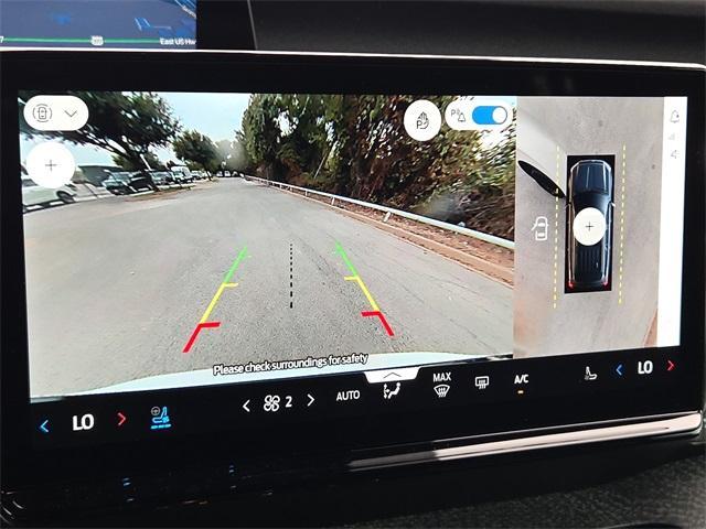 new 2025 Ford Expedition car, priced at $83,960