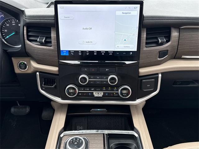 used 2024 Ford Expedition car, priced at $43,800