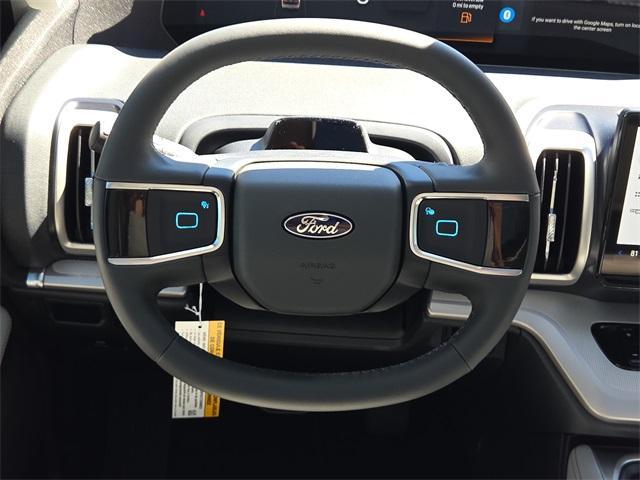 new 2025 Ford Expedition Max car, priced at $69,673