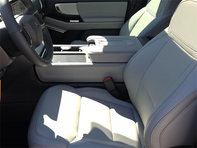 new 2025 Ford Expedition Max car, priced at $69,673