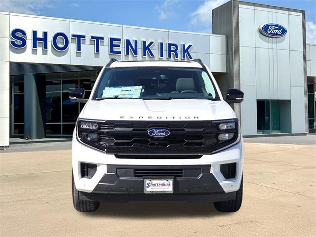 new 2025 Ford Expedition Max car, priced at $69,673