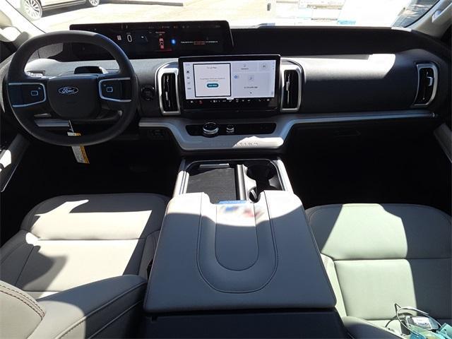 new 2025 Ford Expedition Max car, priced at $69,673