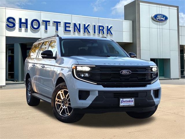 new 2025 Ford Expedition Max car, priced at $71,442