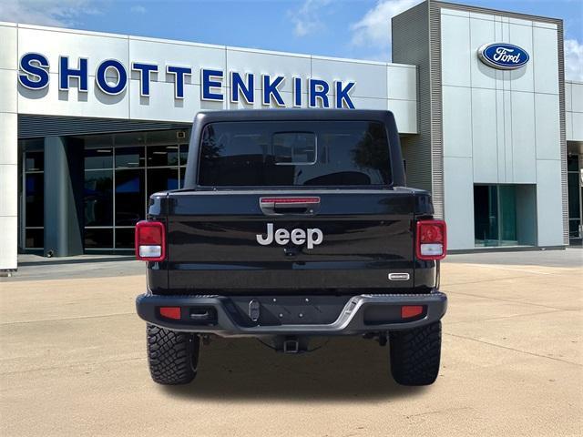 used 2022 Jeep Gladiator car, priced at $27,500
