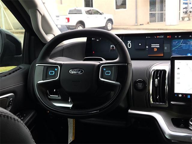 new 2025 Ford Expedition Max car, priced at $78,970