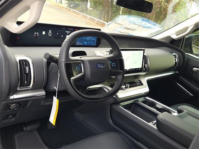 new 2025 Ford Expedition Max car, priced at $78,970