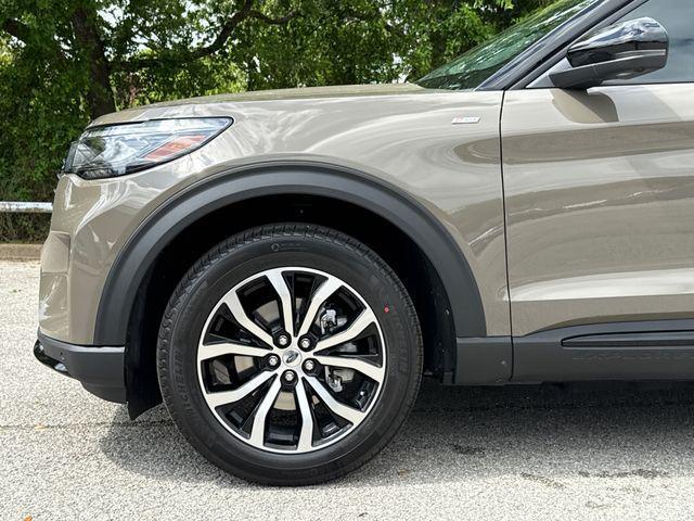 new 2026 Ford Explorer car, priced at $44,688