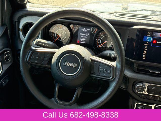 used 2025 Jeep Gladiator car, priced at $37,420