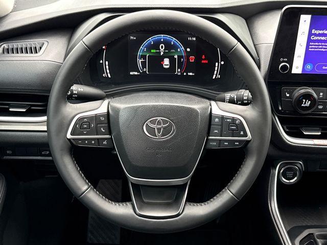 used 2025 Toyota Grand Highlander car, priced at $43,600