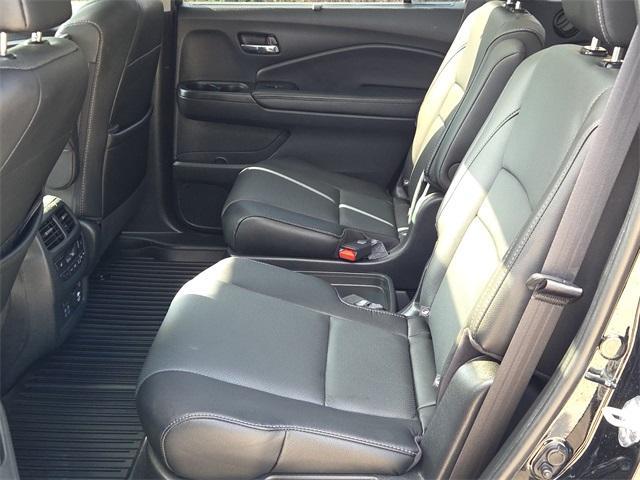 used 2021 Honda Pilot car, priced at $23,487