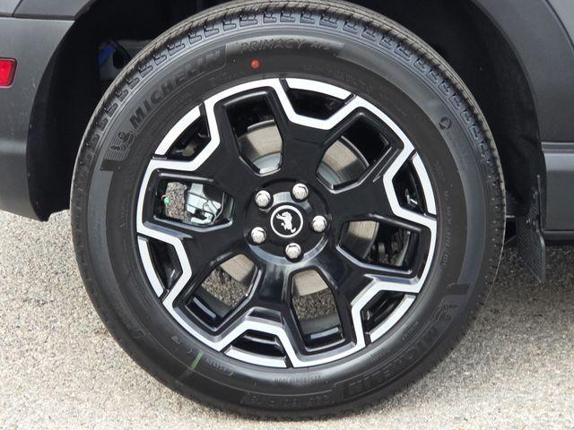 new 2025 Ford Bronco Sport car, priced at $33,411